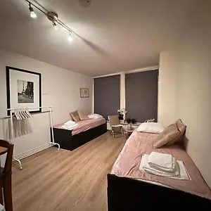Bnbrose , Amsterdam Pays-Bas
